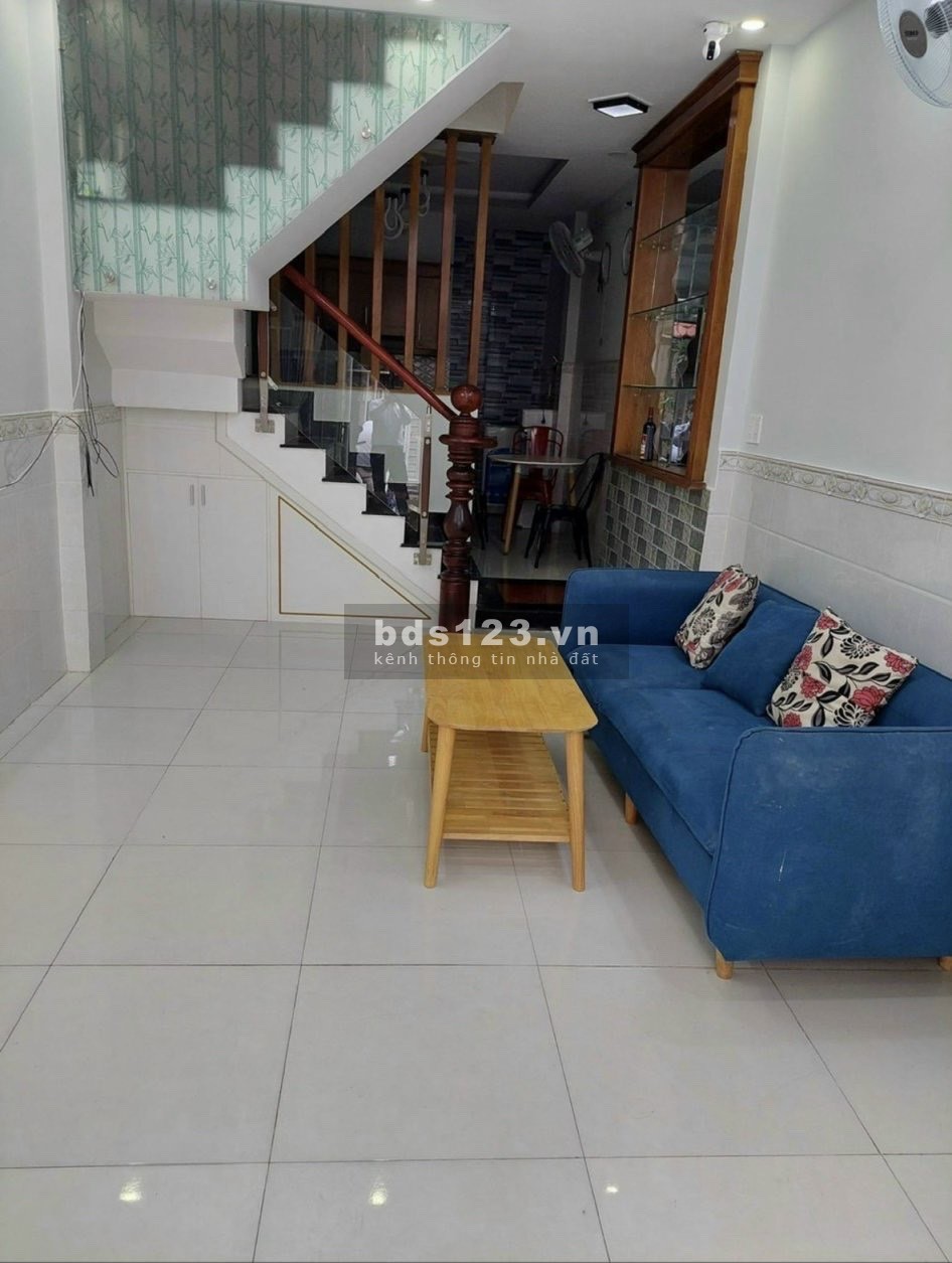 Bán nhà hẻm xe hơi 1 trệt 1 lầu đường số 8 phường 11, Quận Gò Vấp