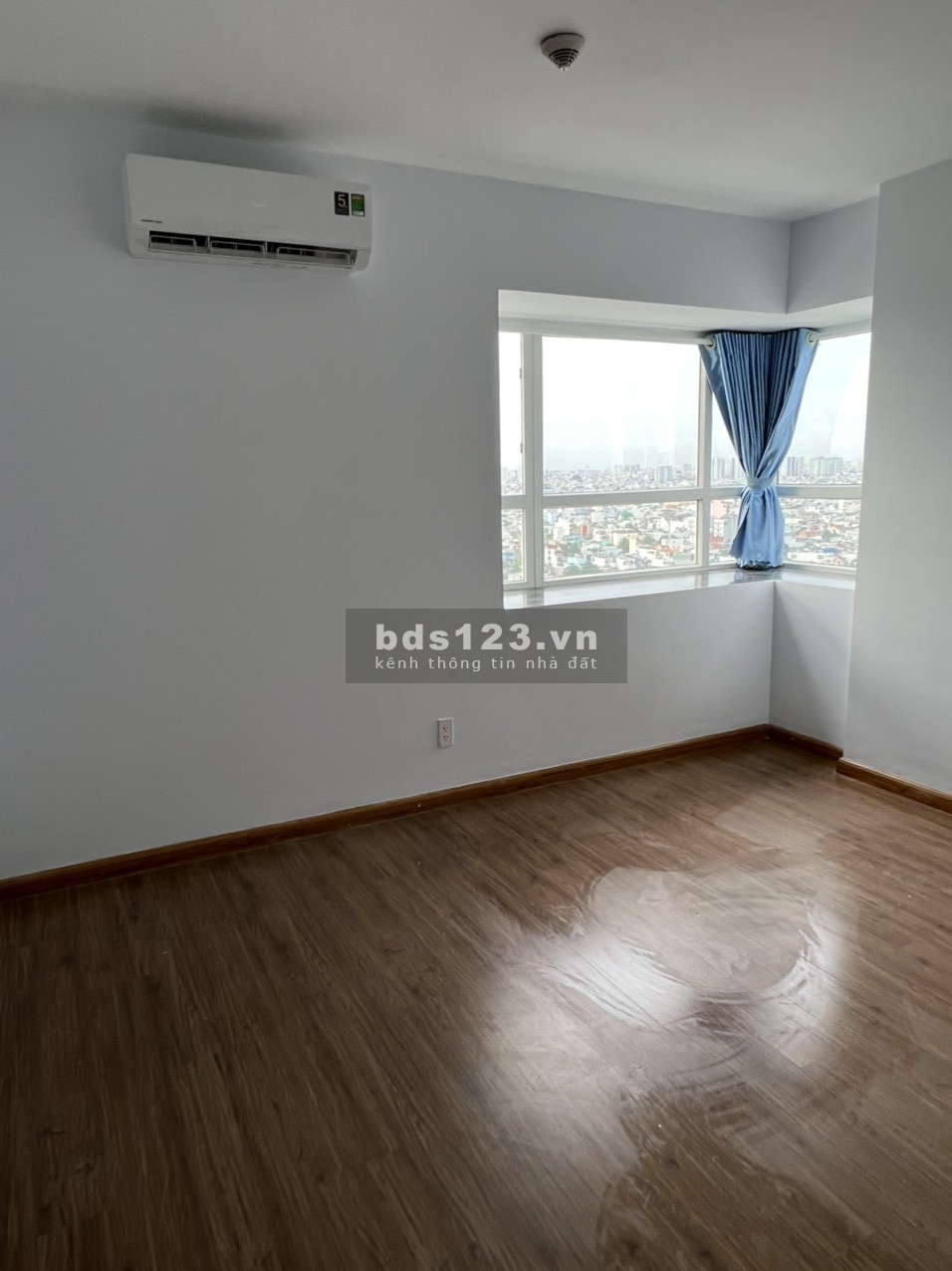 Bán căn hộ Chung cư Full House diện tích sử dụng 76m2 Quận Bình Tân