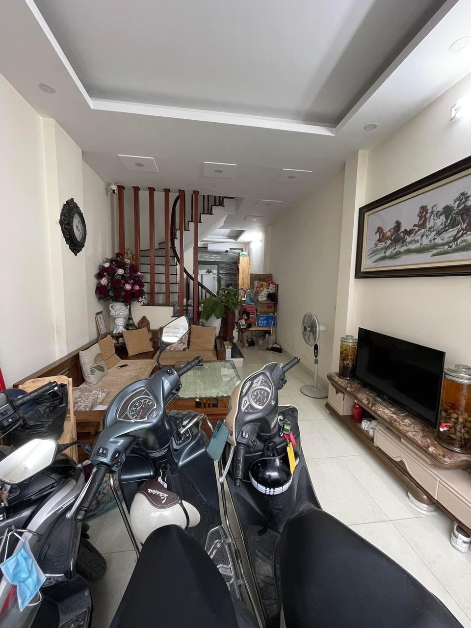 Nhà Phú Diễn Từ Liêm ô tô đỗ khu dân trí cao lô góc 2 mặt thoáng