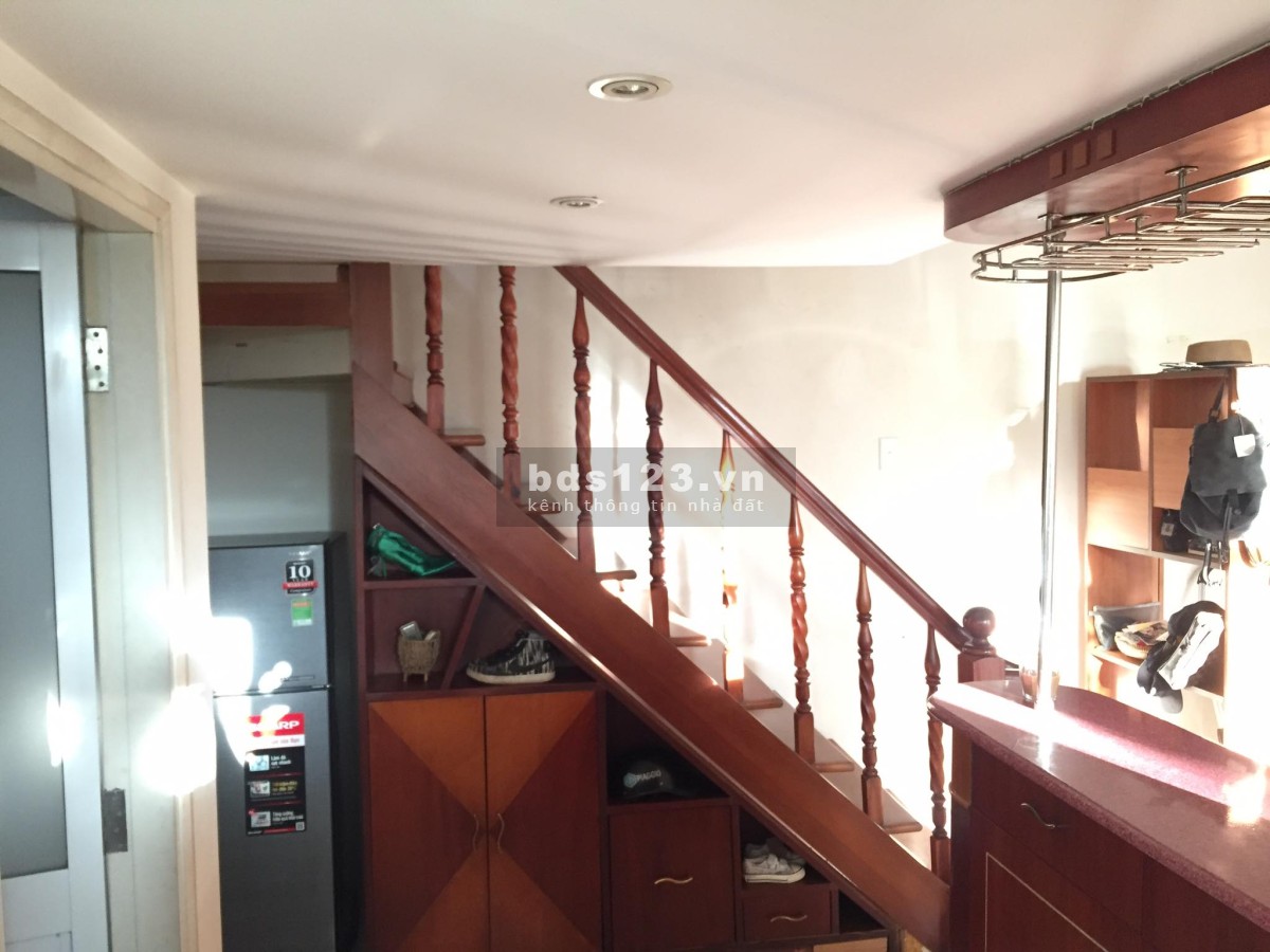 Chính chủ bán căn hộ E101, Hưng Vượng 1 giá thương lượng, tiện ích đủ