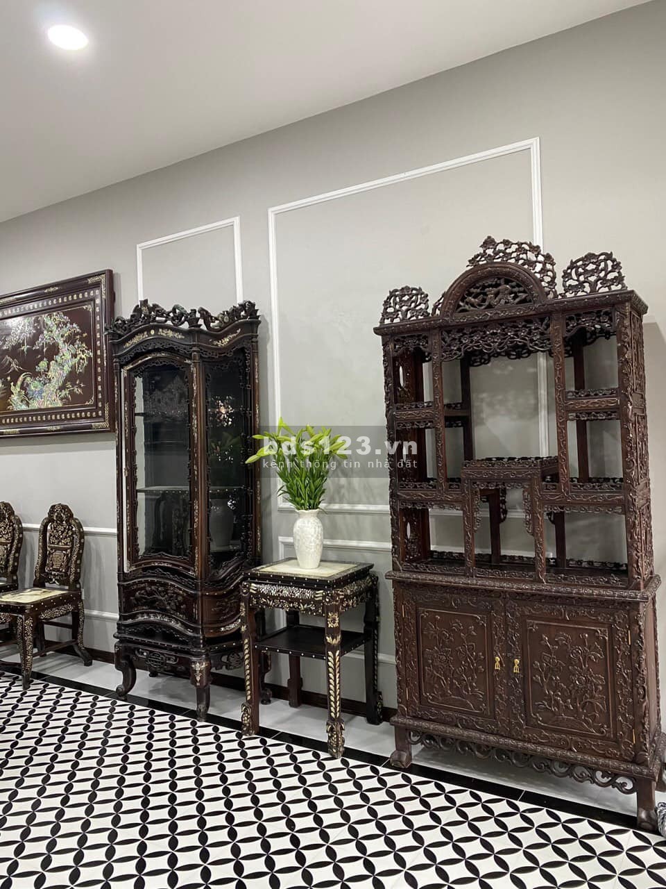 Bán nhà mặt phố Hai Bà Trưng, Hoàn Kiếm, dtsd 118m2, 2 nhà phố trung tâm đẳng cấp