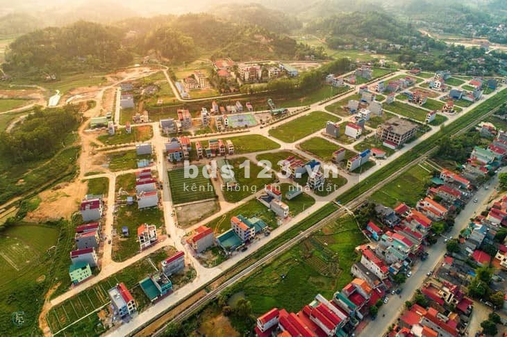 Cần bán đất tại thành phố Lạng Sơn giá tốt, liên hệ 0929828113