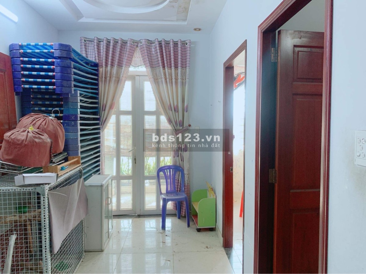 Bán nhà mặt tiền Thạnh Xuân 38, phường Thạnh Xuân Quận 12, HCM, dtsd 300m2, giá 16,3 tỷ