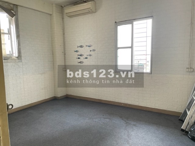 Cho thuê văn phòng mặt đường trục đường chính ở Hà Nội - Nguyễn Lương Bằng, Đống Đa