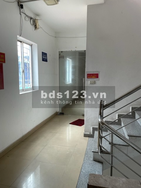 Cho thuê văn phòng mặt đường trục đường chính ở Hà Nội - Nguyễn Lương Bằng, Đống Đa