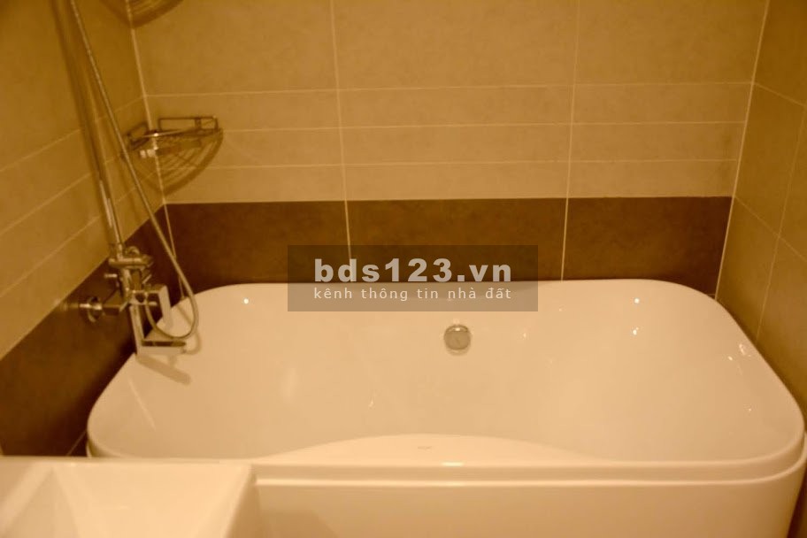 Cần bán gấp căn hộ 3 phòng ngủ 90m2 giá bán 5.2 tỷ, full nội thất view sông Sài Gòn