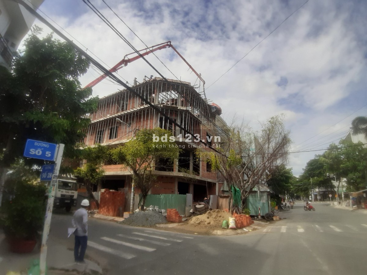 Mặt bằng văn phòng cho thuê góc đường số 5 giá thương lượng nhanh