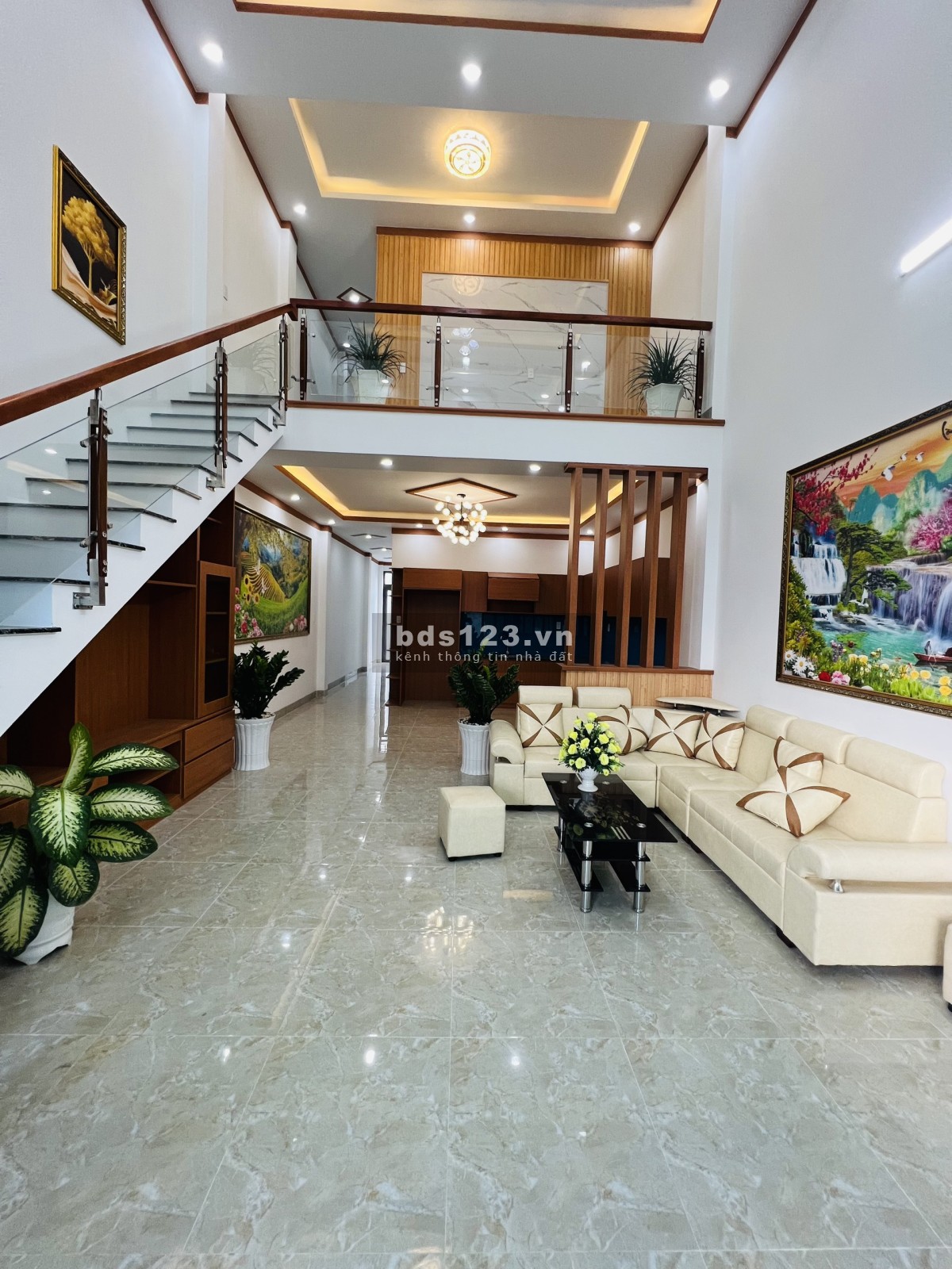 Nhà Bán Chợ Quang Thắng DTSD 125m² Có SHR Giá Chỉ 2,8 Tỷ Đồng