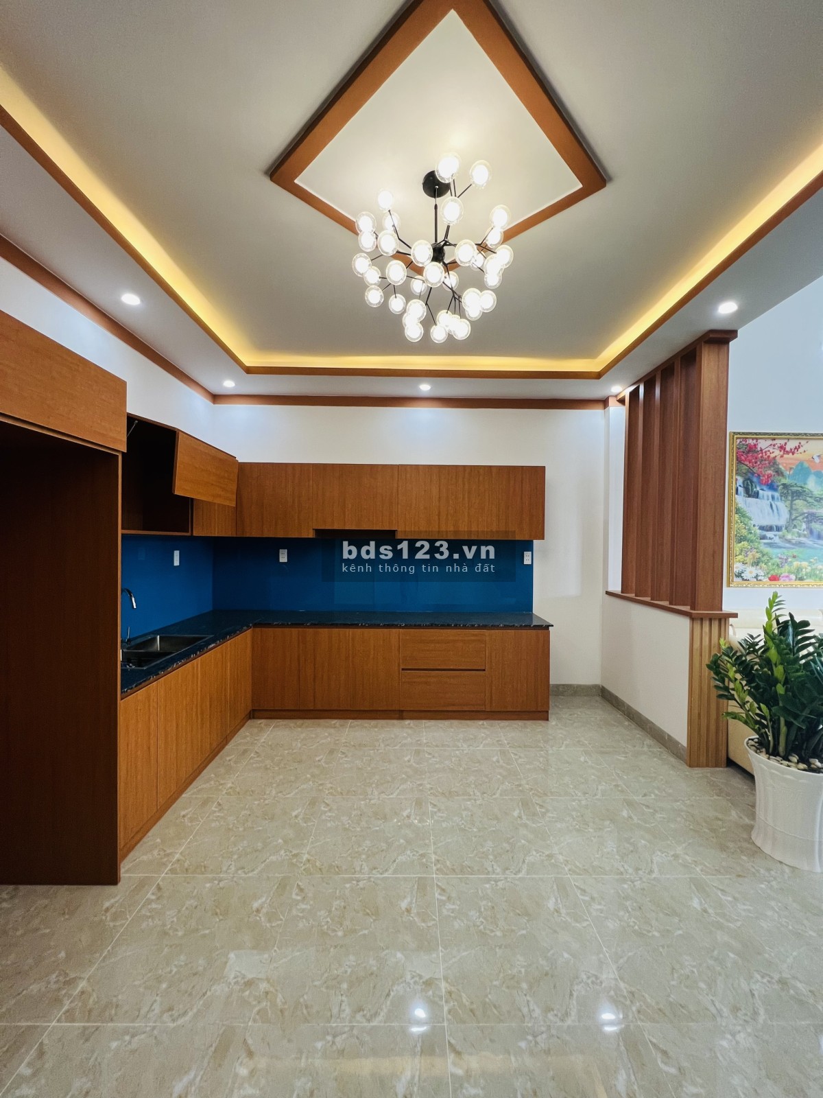 Nhà Bán Chợ Quang Thắng DTSD 125m² Có SHR Giá Chỉ 2,8 Tỷ Đồng