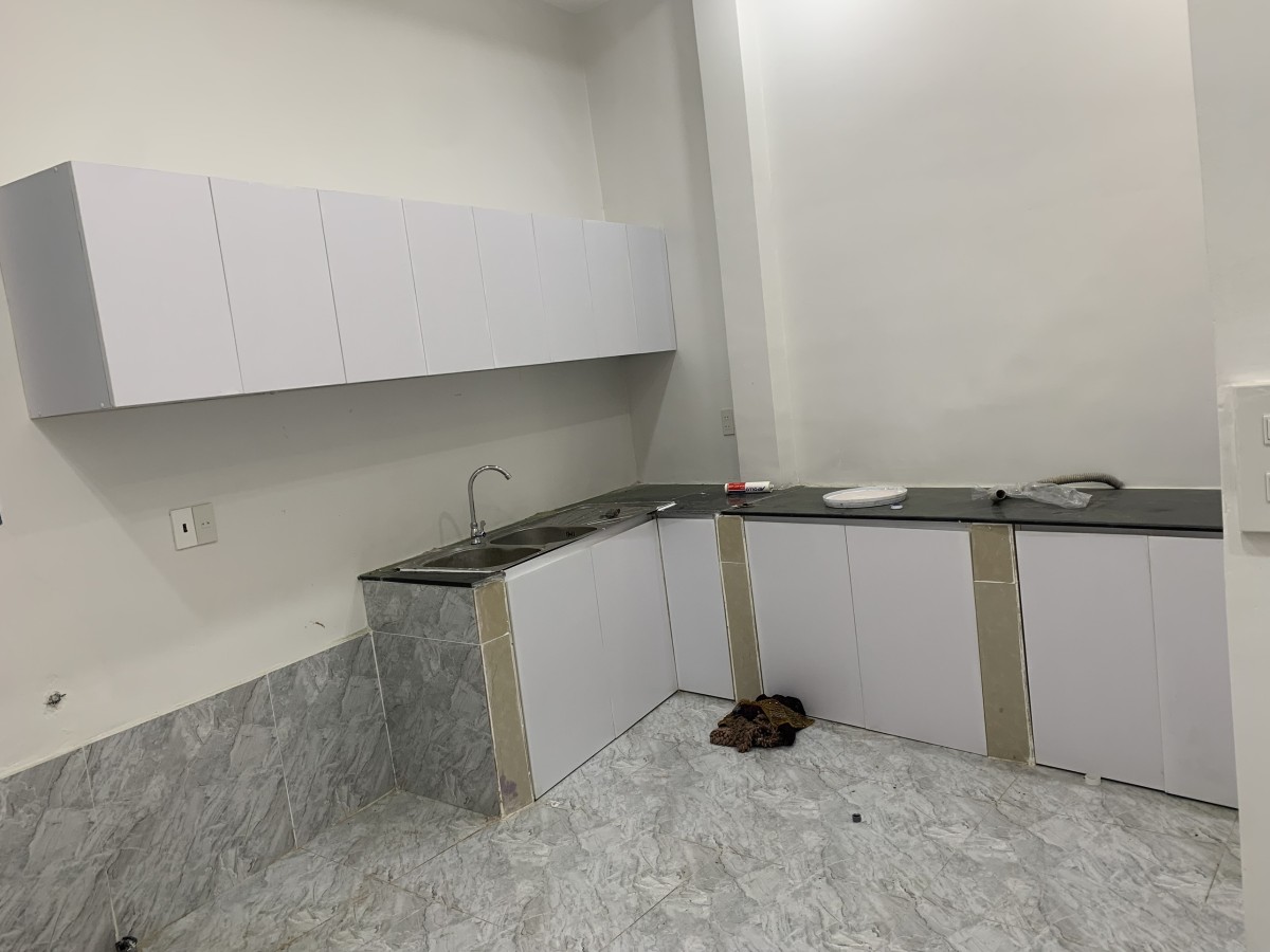 Nhà Xây Mới gần Phường 15, Quận 8 DTSD 40m² x 2 tầng giá chỉ 3,1 Tỷ Đồng
