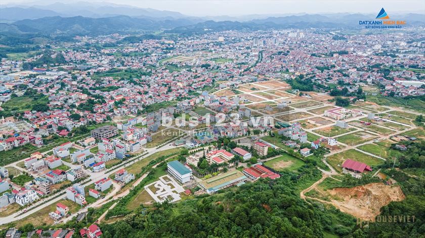 Cần bán lô góc và lô khe thoáng tại KĐT Nam Hoàng Đồng- Khu trung tâm kinh tế cửa khẩu Lạng Sơn