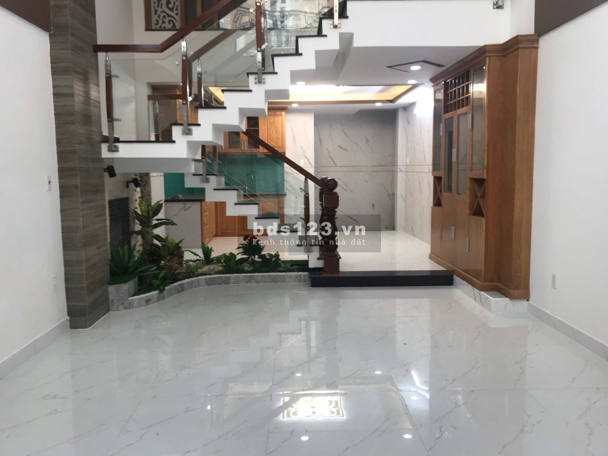 Nhà TO 80m2 chỉ 5tỷ5 hẻm 6m Huỳnh Văn Nghệ P12 Gò Vấp - Hẻm VIP nhất khu