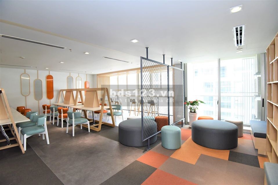 Bán căn hộ Midtown 3 PN, 130m2, view sông, full nội thất, giá bằng căn ko nội thất