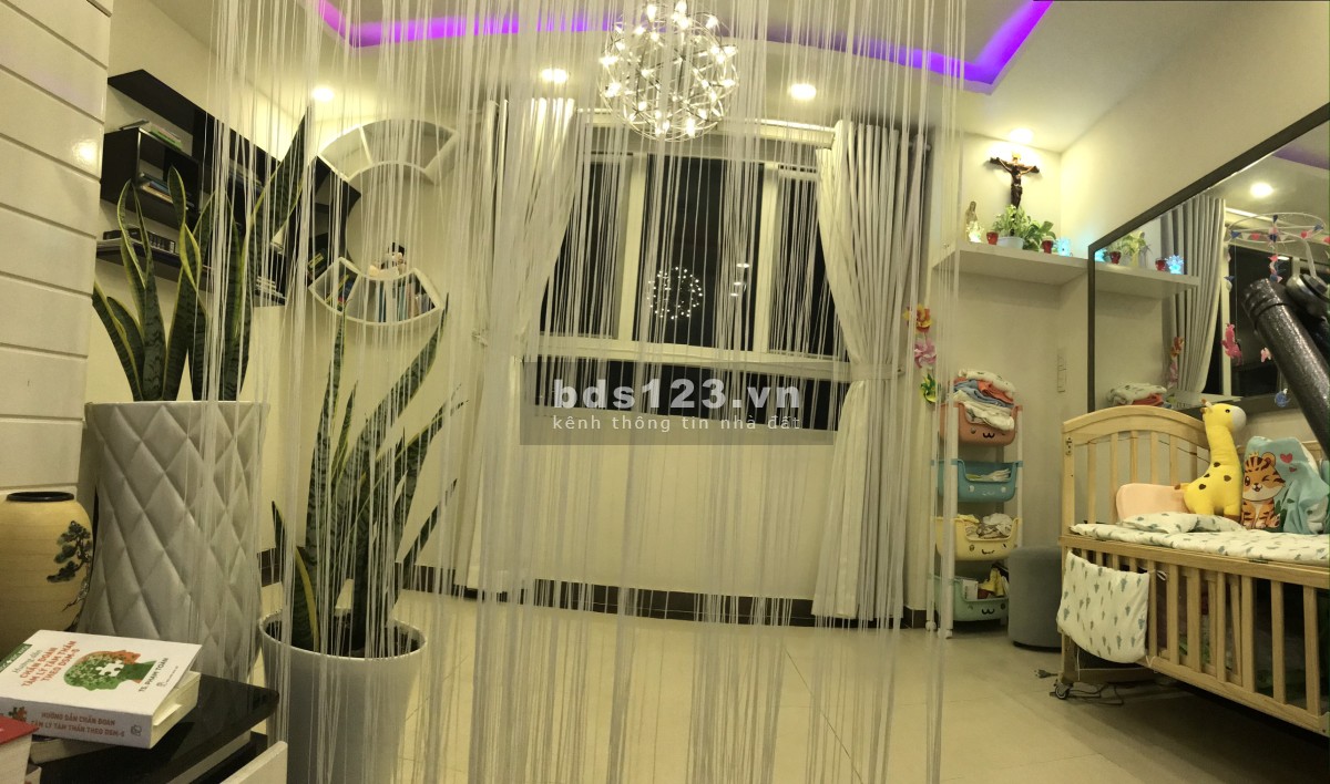 Bán nhà chung cư diện tích sử dụng 55m² chính chủ tại Quận 11 giá tốt