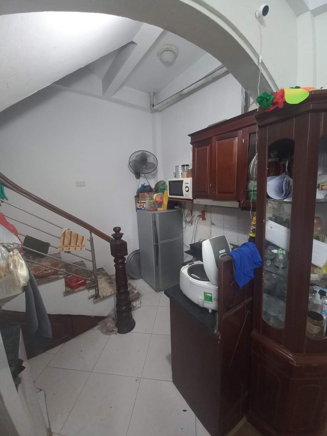 Quận Ba Đình, ô tô tránh ngõ thông nhiều các ngã, xây khung cột bê tông chắc chắn