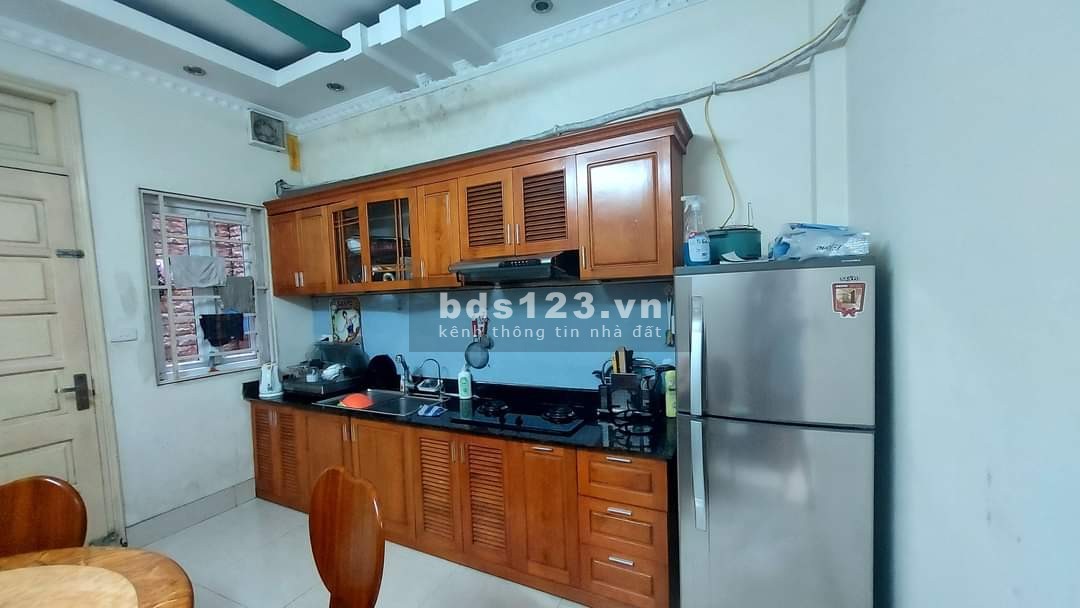 Bán nhà Đội Cấn, Ba Đình, dt 59m2 giá 7 tỷ 5 - bãi ô tô 50m liên hệ 0862081282