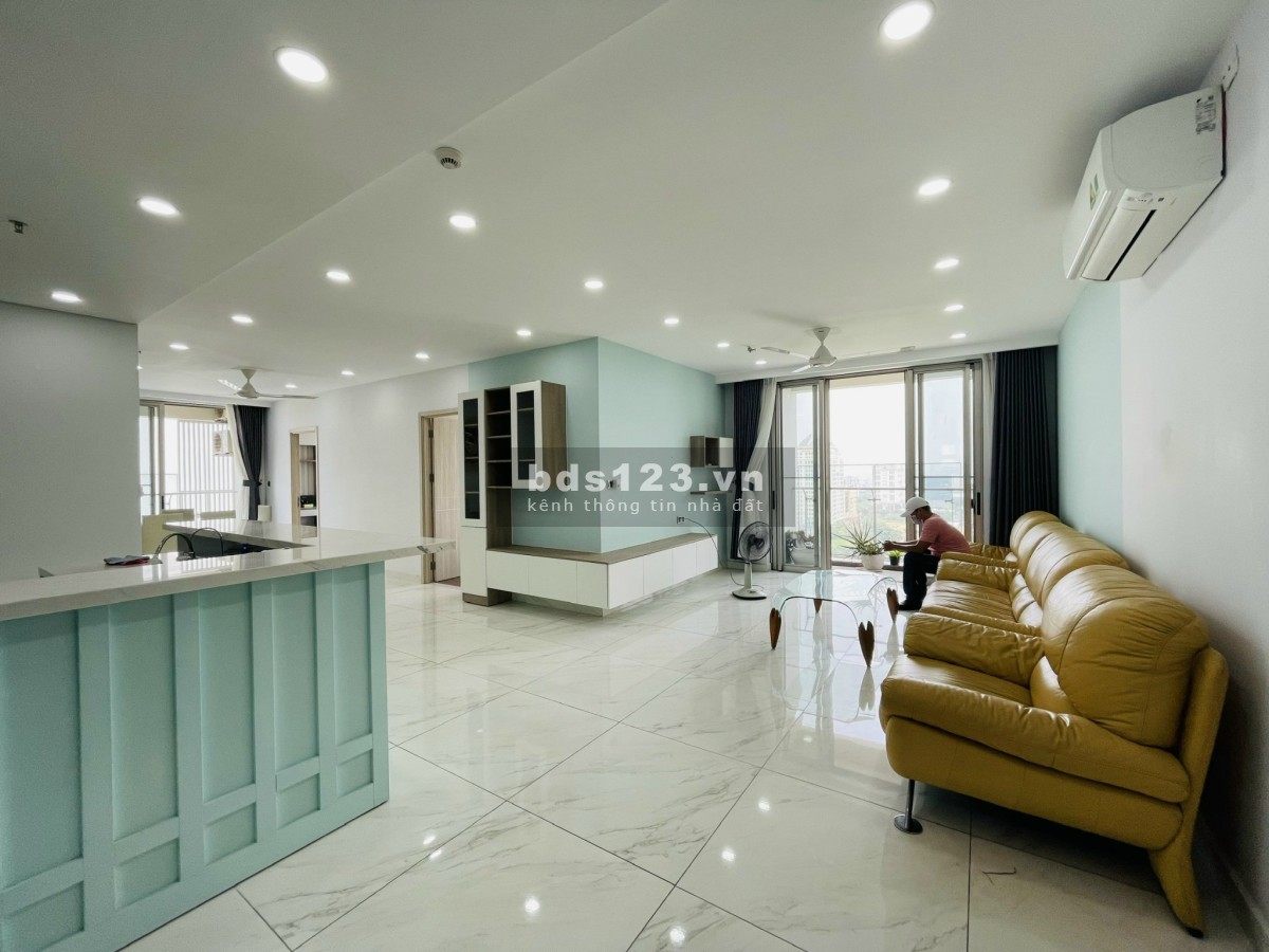 Bán căn hộ Midtown 3 PN, 130m2, view sông, full nội thất, giá bằng căn ko nội thất