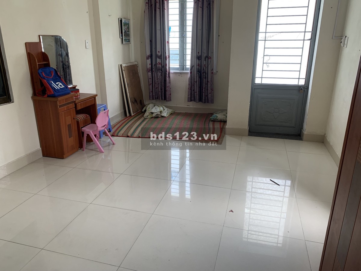 Nhà gần đường đường lớn 2/9. Khu vực trung tâm TP Đà Nẵng sổ đỏ chính chủ