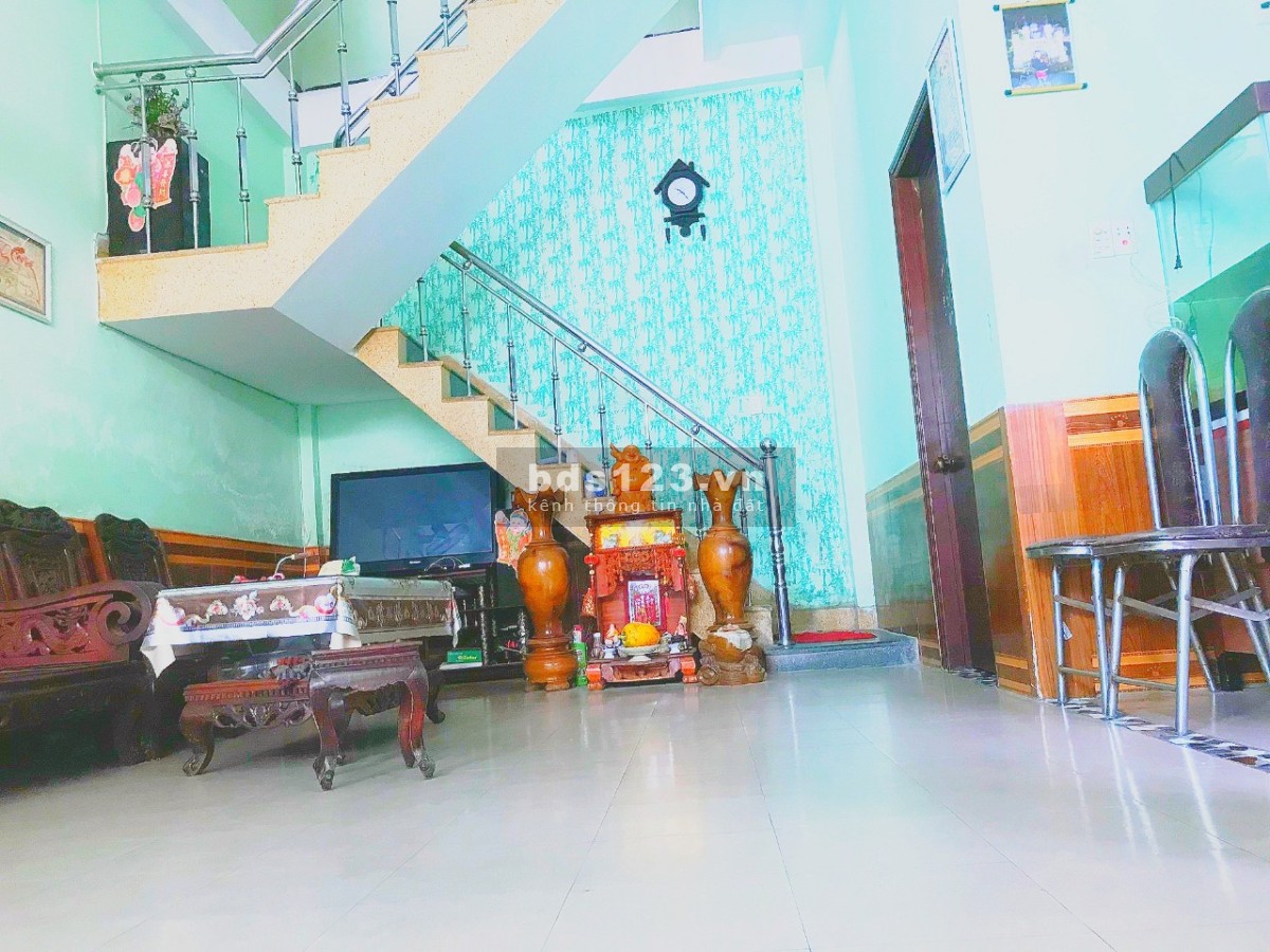 Bán gấp nhà đường Ba Đình, Hải Châu diện tích 65m2, Nở Hậu, 3PN giá chỉ hơn 3 tỷ