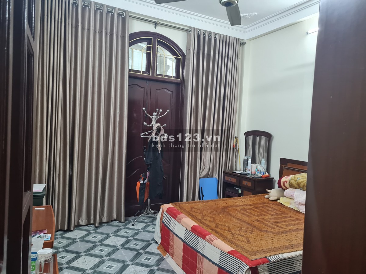 Bán nhà Phú Diễn lô góc ô tô đỗ cửa diện tích 49m² x 4 tầng giá bán chỉ 4,7 tỷ đồng
