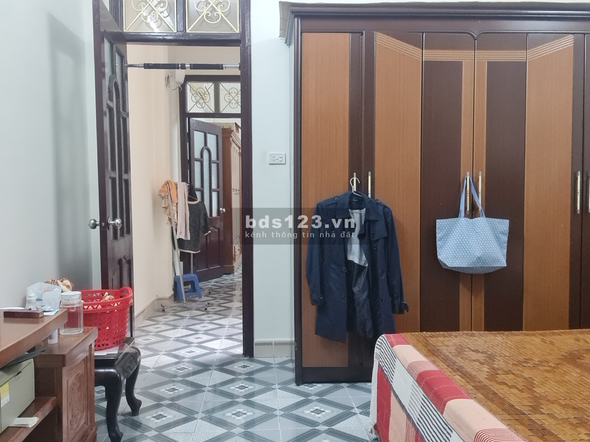 Bán nhà Phú Diễn lô góc ô tô đỗ cửa diện tích 49m² x 4 tầng giá bán chỉ 4,7 tỷ đồng