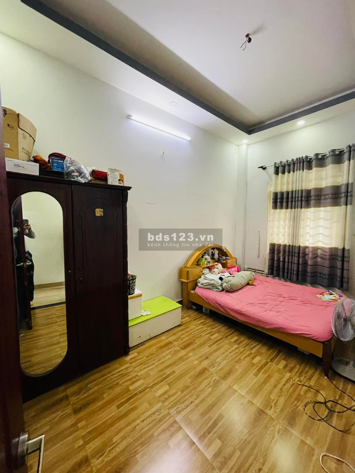 Tương lai mặt tiền 70m hẻm ô tô tránh nhà đẹp chủ gấp bán, sổ hồng riêng vuông đét
