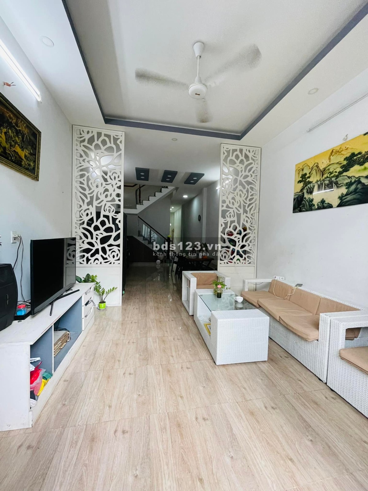 Tương lai mặt tiền 70m hẻm ô tô tránh nhà đẹp chủ gấp bán, sổ hồng riêng vuông đét