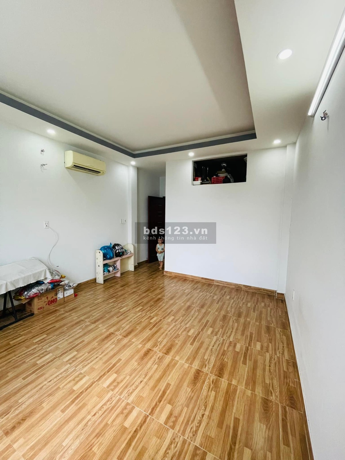 Tương lai mặt tiền 70m hẻm ô tô tránh nhà đẹp chủ gấp bán, sổ hồng riêng vuông đét