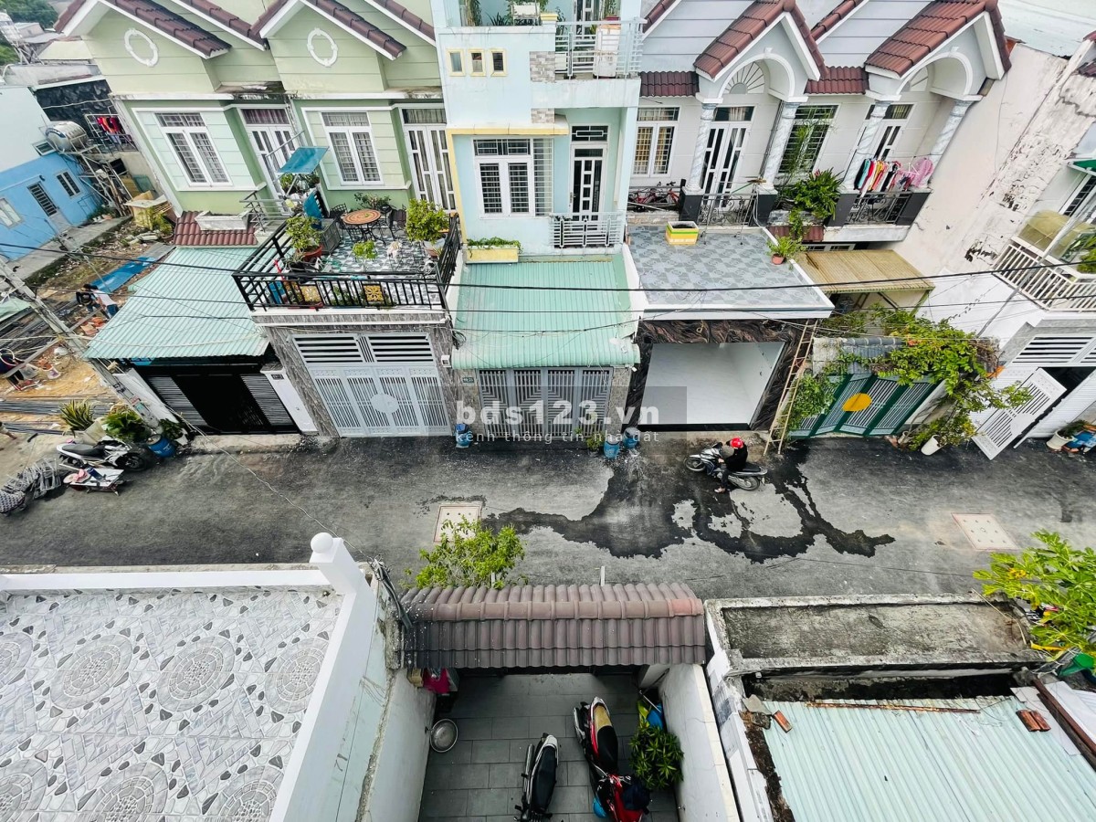 Tương lai mặt tiền 70m hẻm ô tô tránh nhà đẹp chủ gấp bán, sổ hồng riêng vuông đét
