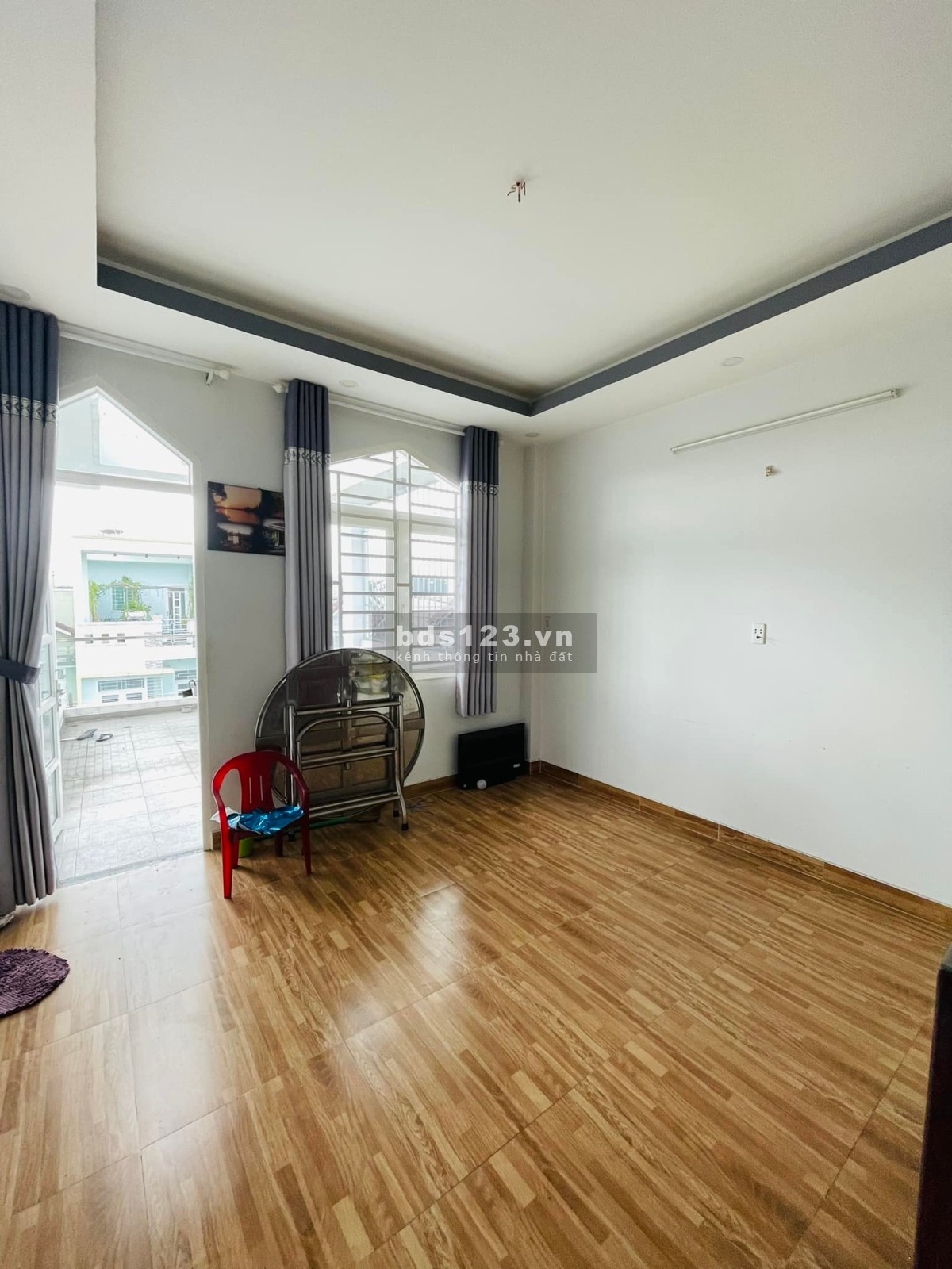 Tương lai mặt tiền 70m hẻm ô tô tránh nhà đẹp chủ gấp bán, sổ hồng riêng vuông đét