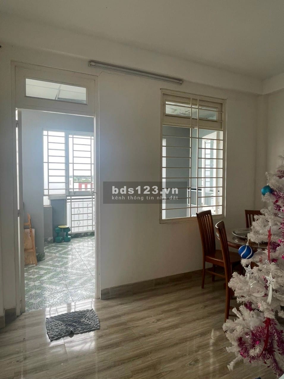 Hẻm xe hơi tránh ngay Lê Thị Riêng tặng nội thất khu Vip dân trí 4 tầng dt 64m2 nhỉnh 5 tỷ
