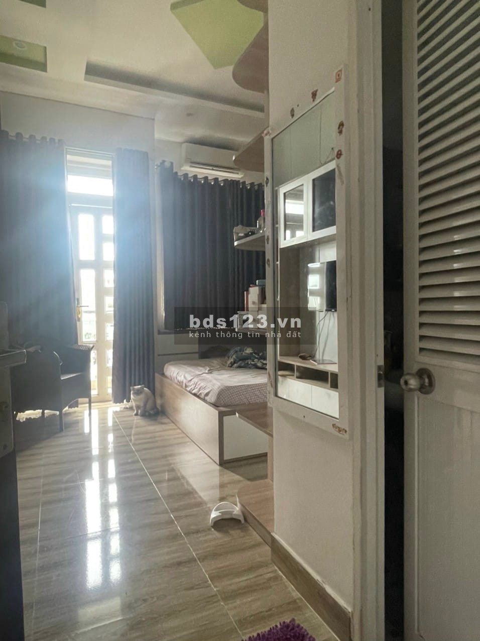 Hẻm xe hơi tránh ngay Lê Thị Riêng tặng nội thất khu Vip dân trí 4 tầng dt 64m2 nhỉnh 5 tỷ