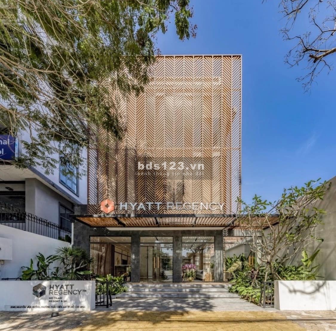 Biệt thự nghĩ dưỡng Hồ Tràm căn góc mặt tiền biển Hyatt Recency
