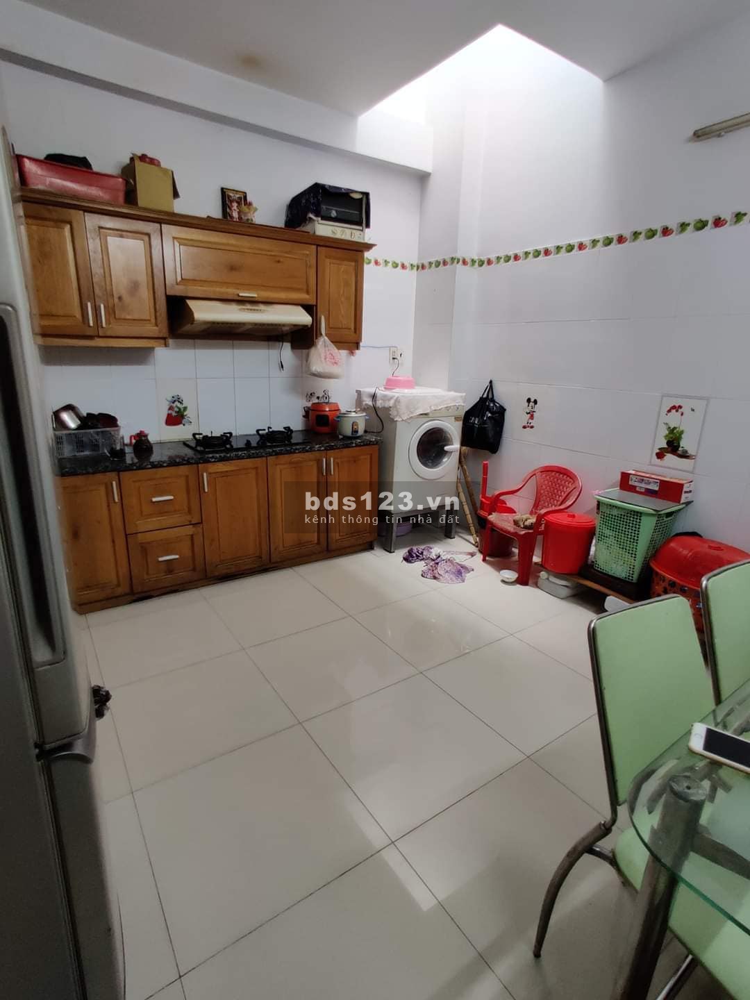 Rất gấp bán Nhà Nguyễn Biểu, Phường 1, Quận 5 liên hệ xem nhà 0901691615