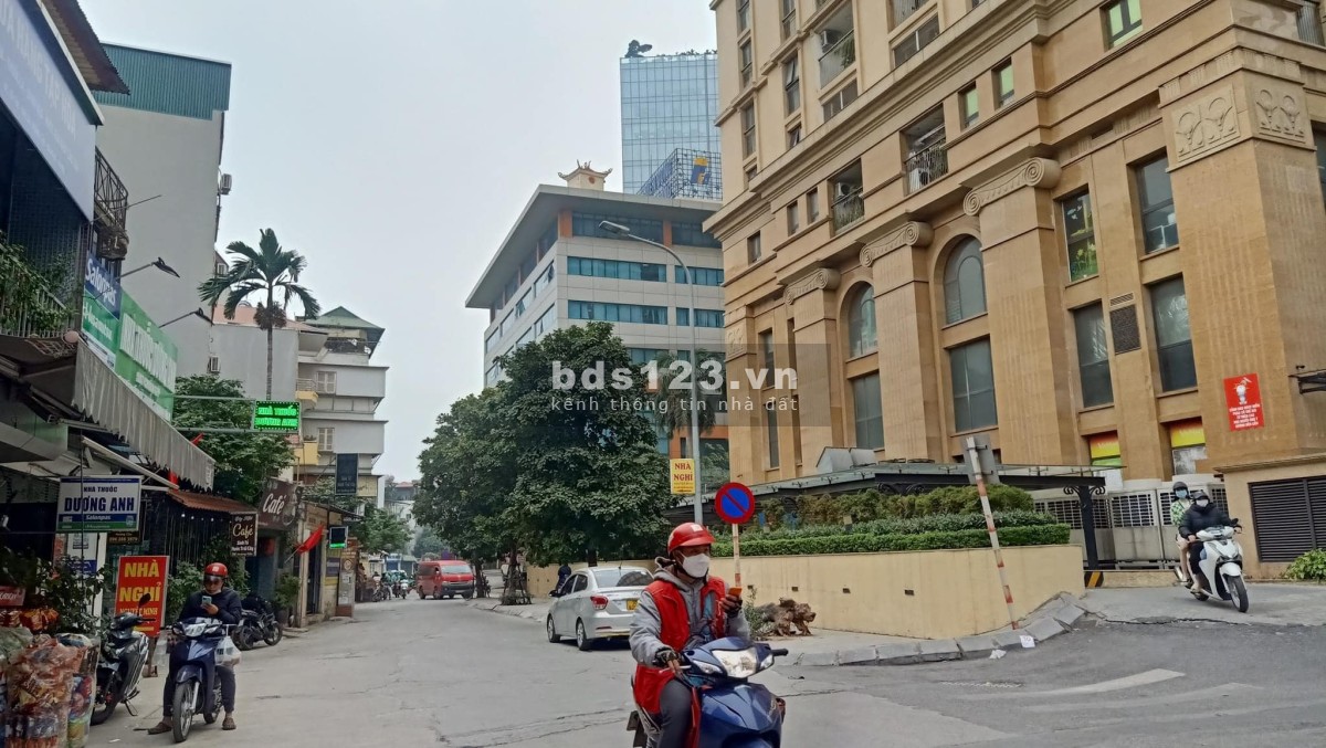 Bán nhà đẹp 3 mặt thoáng khu an sinh đỉnh, 5 phút ra hồ, sổ đẹp chính chủ lh 0327458458