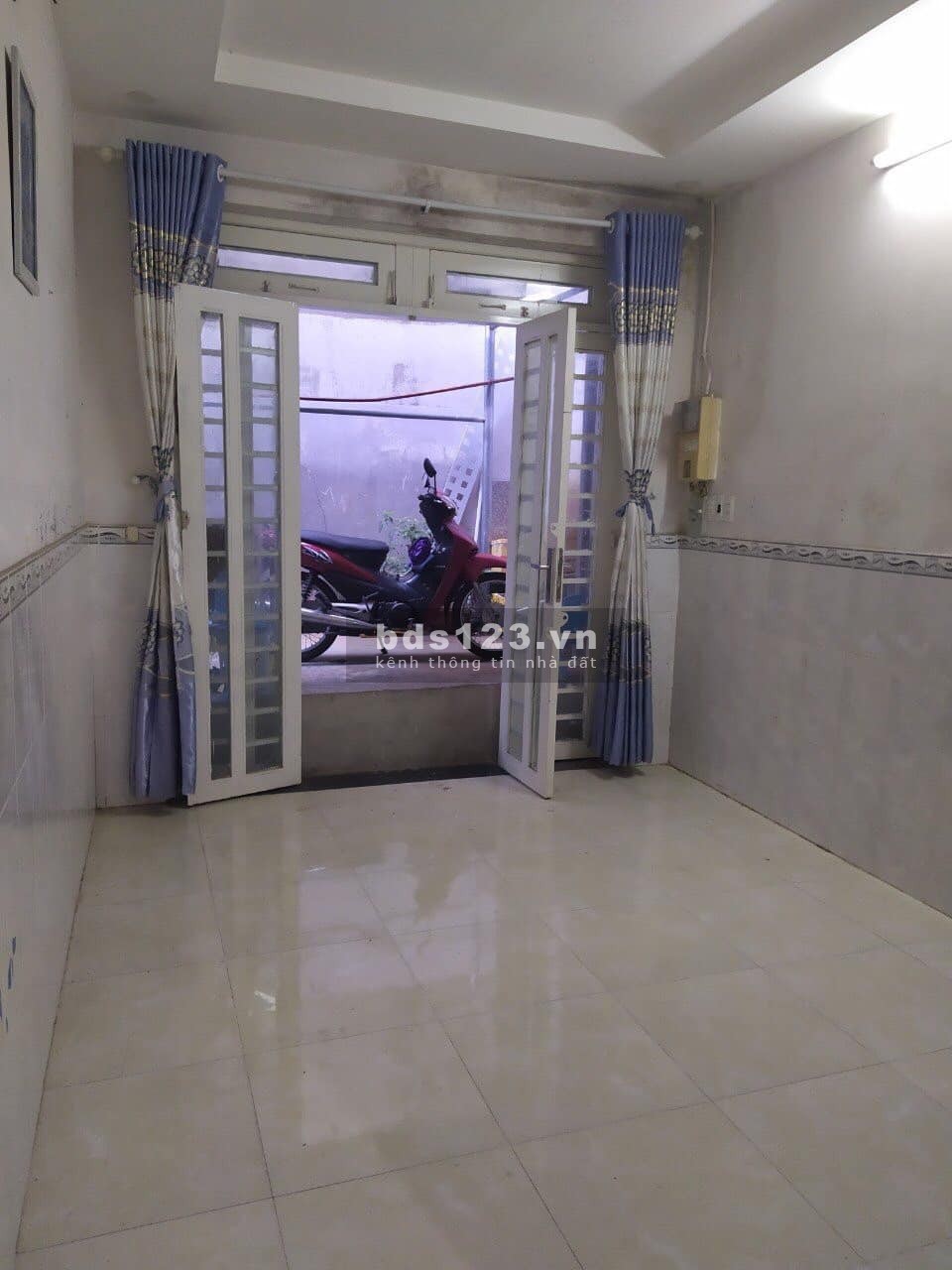 Do nhu cầu định cư nước ngoài cần bán gấp trong tháng 6 - 7 Phú Nhuận