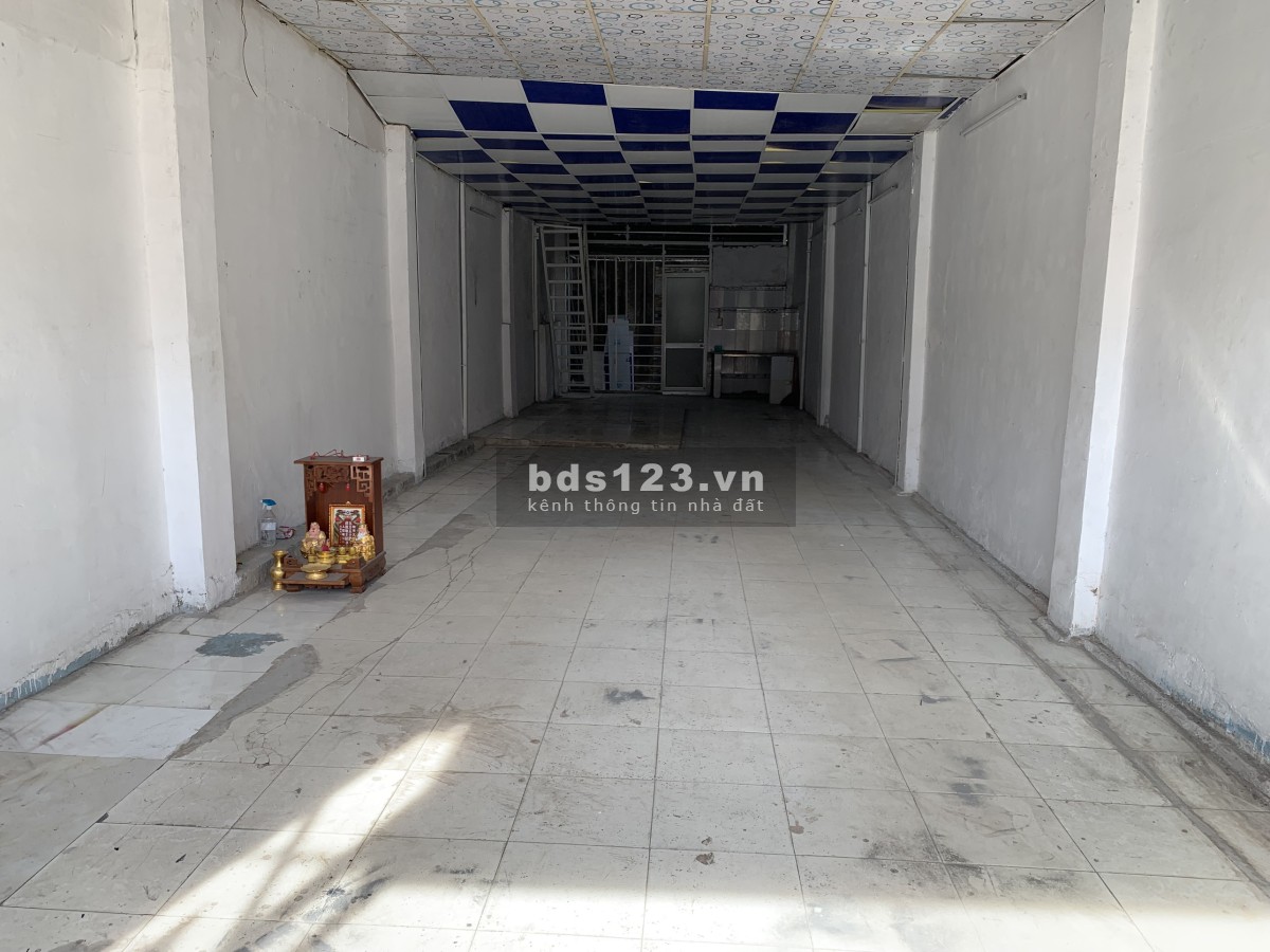 Cho thuê mặt bằng buôn bán rất tốt tại Bình Chánh, HCM ( gần Nguyễn Văn Linh - Võ văn kiệt)