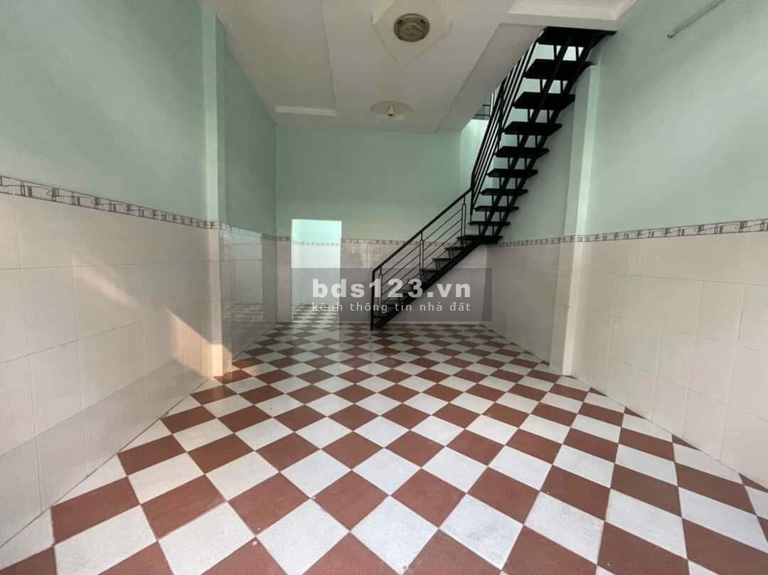 BÁN NHÀ ÂU CƠ, TÂN PHÚ, TIỆN SỬA MỚI, 4.2x10M, CHỈ 3.3 TỶ