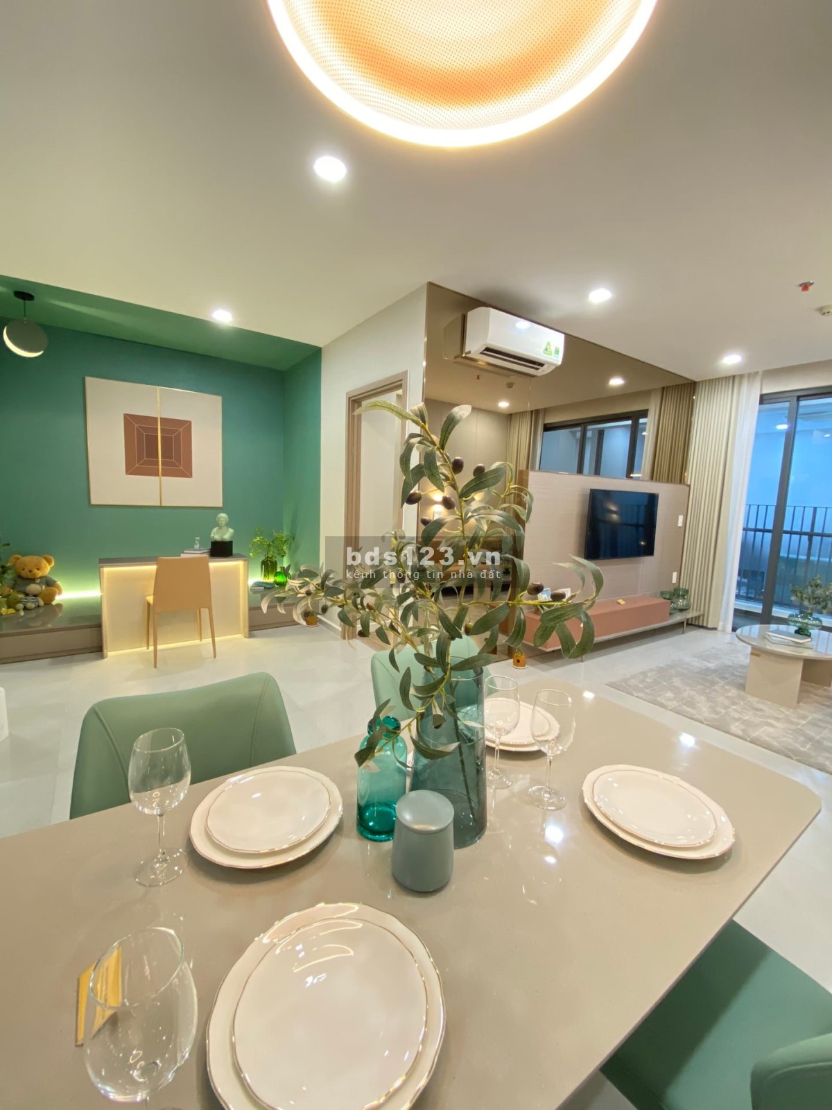 Bán căn hộ MT Eastmark City view sông mát mẻ siêu xịn chỉ 39tr/m2 LH 0909 552 *** - Minh Thư