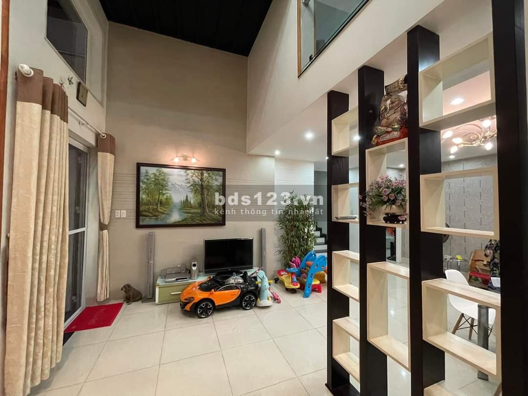 Khu biệt thự VIP có DT 191 m đường 10m Đặng Văn Bi trung tâm Thủ Đức