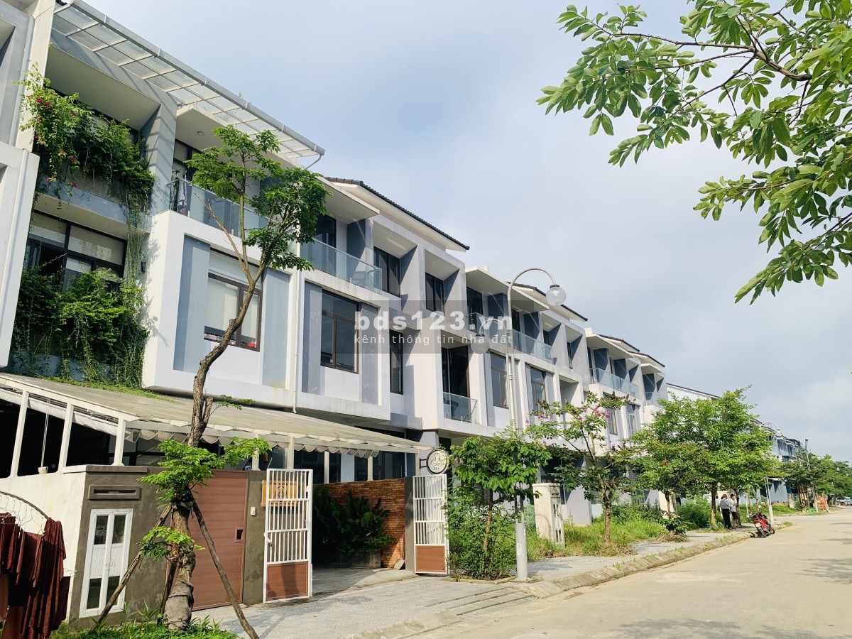 Nhà phố An Cựu ngôi nhà đáng sống giữa lòng thành phố đầy đủ công năng