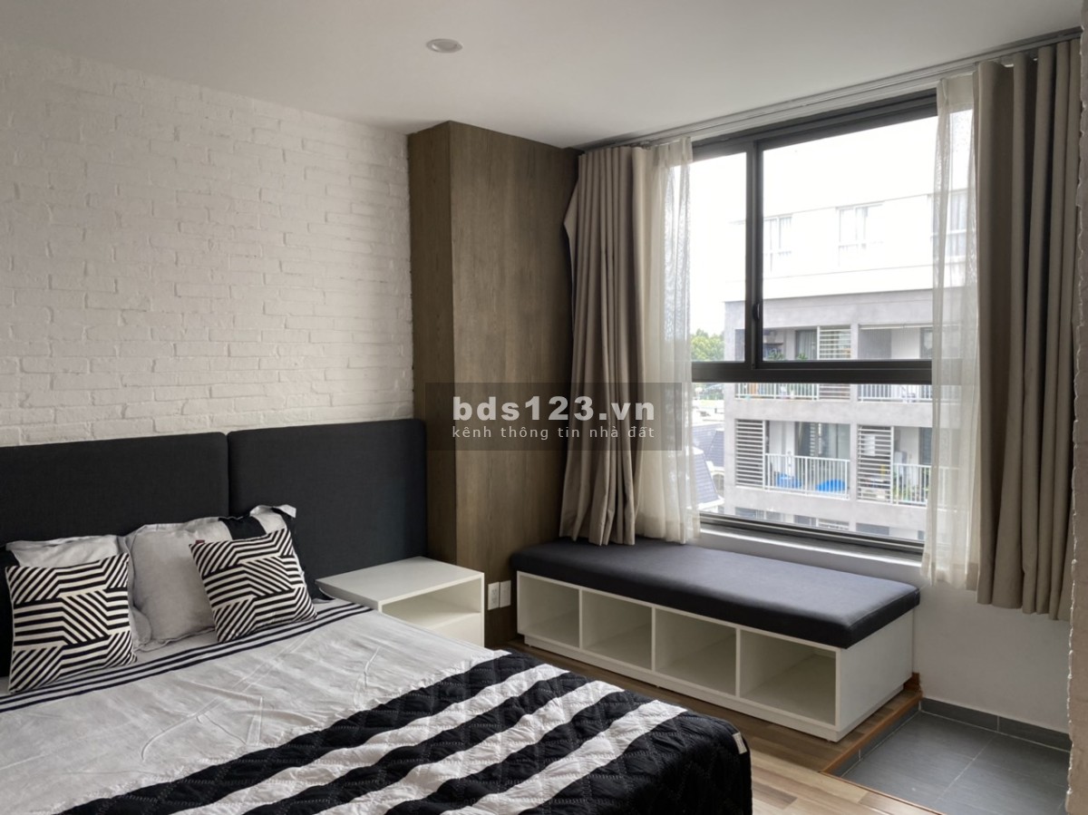 Bán Office-tel Orchard Garden -tầng trung, căn góc 2 mặt, 32m2 –bán kèm HĐ thuê dài hạn 1.95 tỷ BP