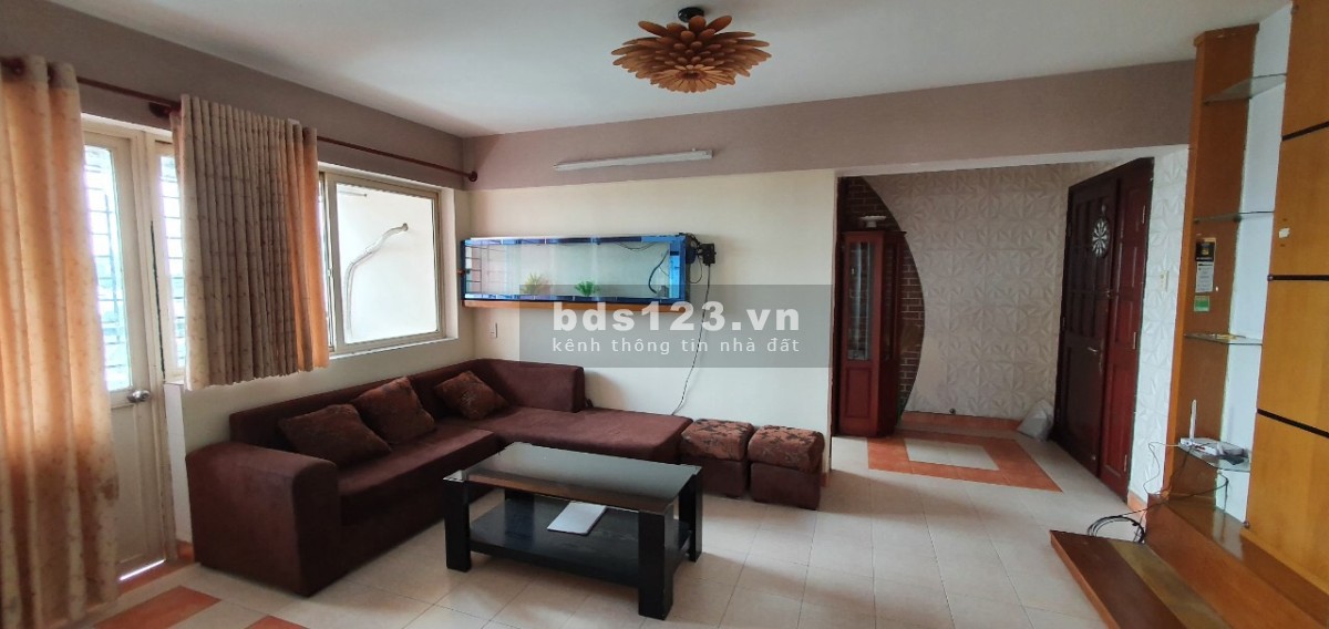 Cần cho thuê căn hộ Gia Phúc diện tích sử dụng 95m2 tại Thủ Đức lh 0917114777