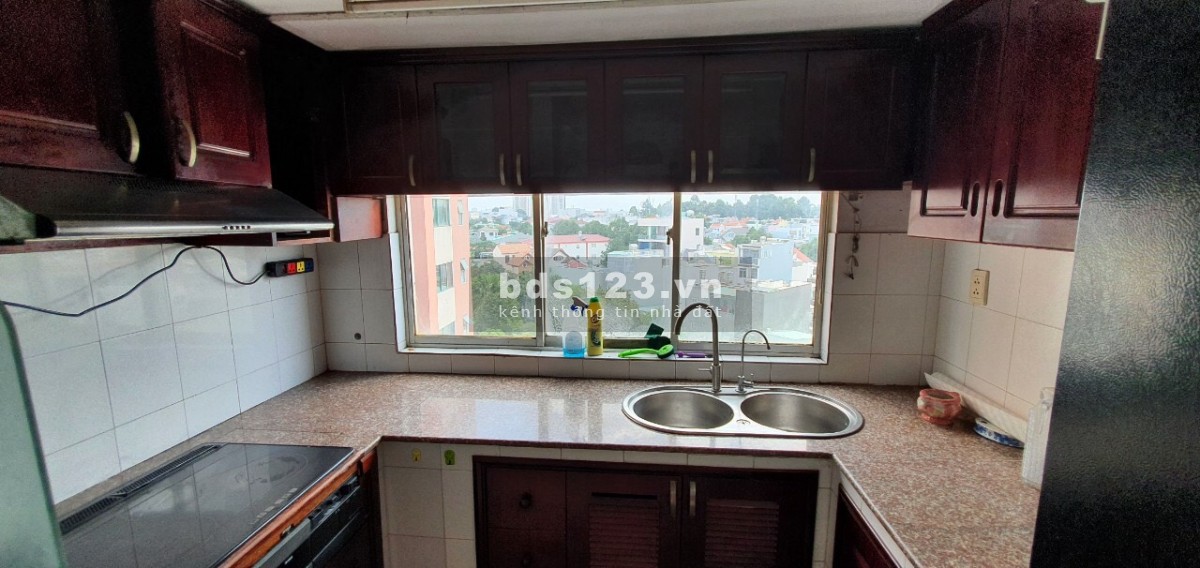 Cần cho thuê căn hộ Gia Phúc diện tích sử dụng 95m2 tại Thủ Đức lh 0917114777