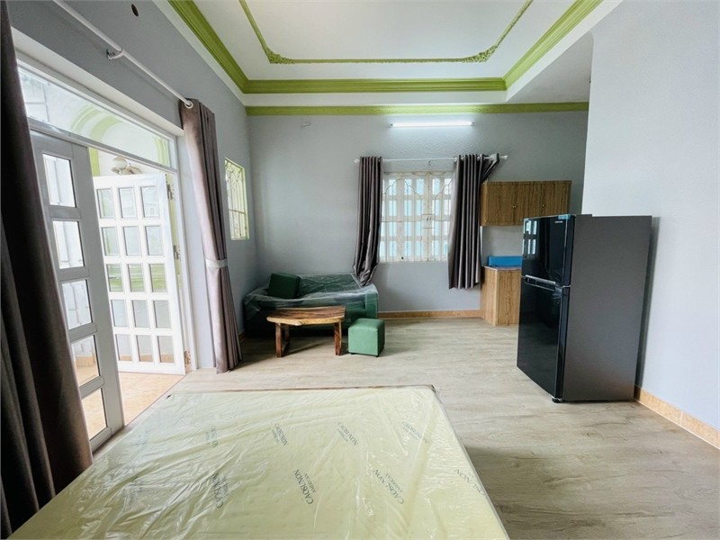 Bán Nhà 2MT Bùi Đình Túy 11x20m Nhà 3 Lầu, Sân Thượng Giá 36 Tỷ