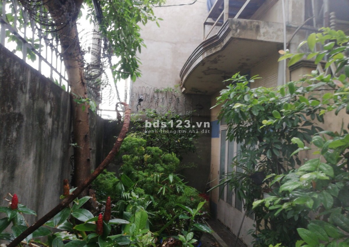 Bán nhà diện tích 270M2 Bình Hưng Hòa B, Quận Bình Tân, TP HCM