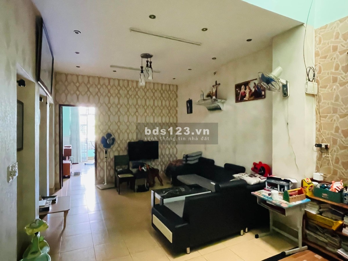 Nhà Hiếm Thoại Ngọc Hầu, đường rộng 10m, DT 80m² sổ vuông vức LH 0962263622