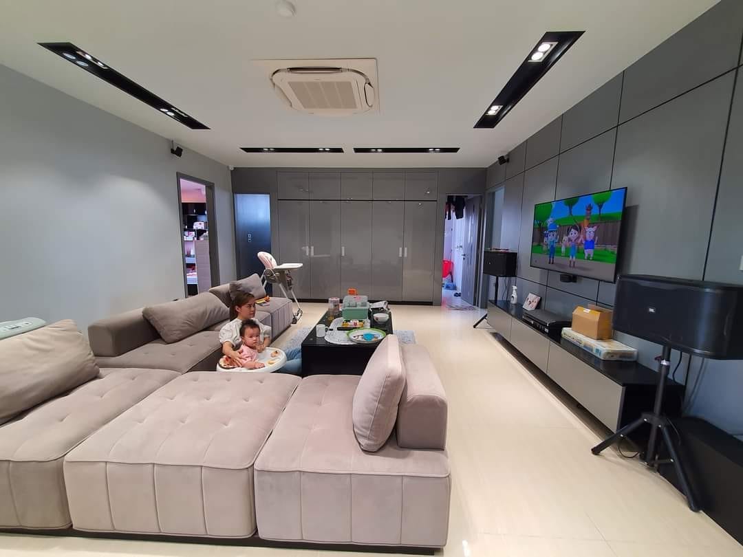 Hồ Tây, tòa nhà văn phòng, mặt tiền 15m, view Hồ Tây tuyệt đẹp.