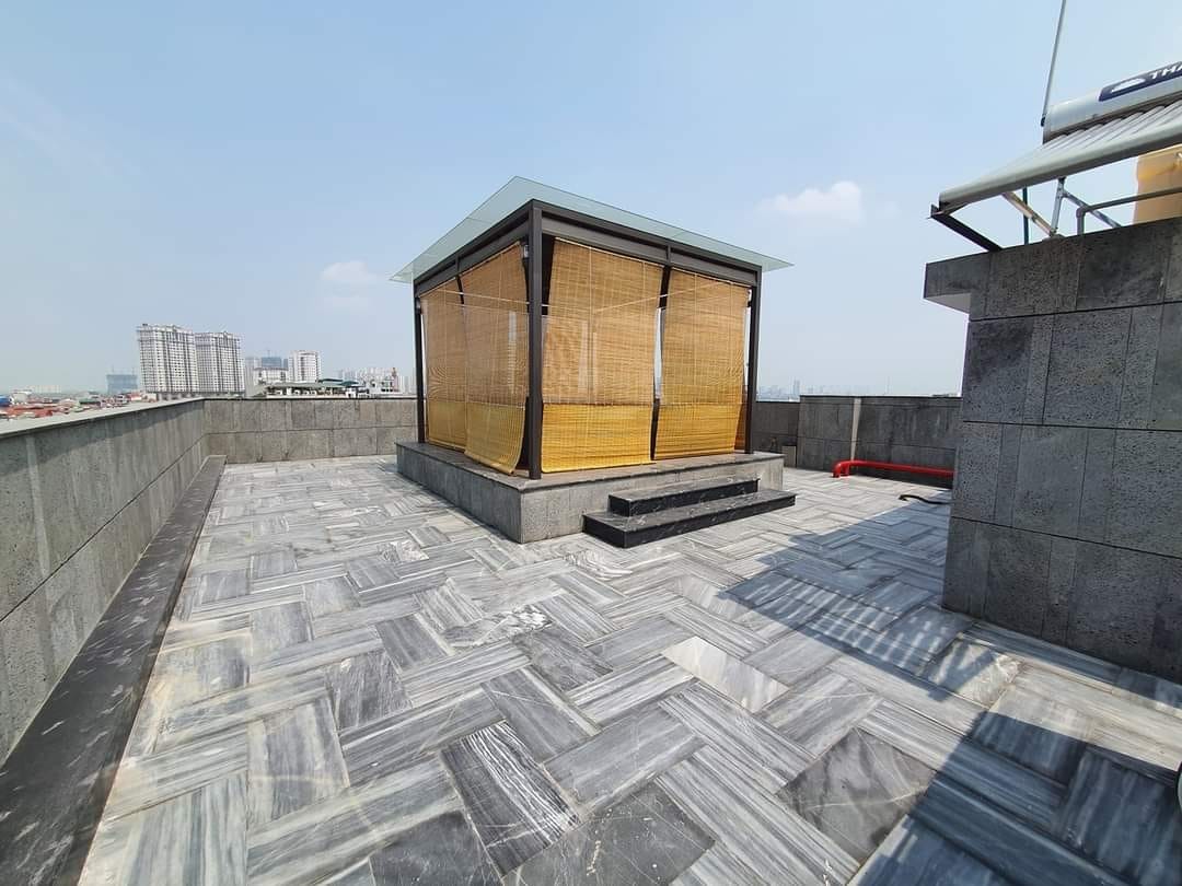 Hồ Tây, tòa nhà văn phòng, mặt tiền 15m, view Hồ Tây tuyệt đẹp.