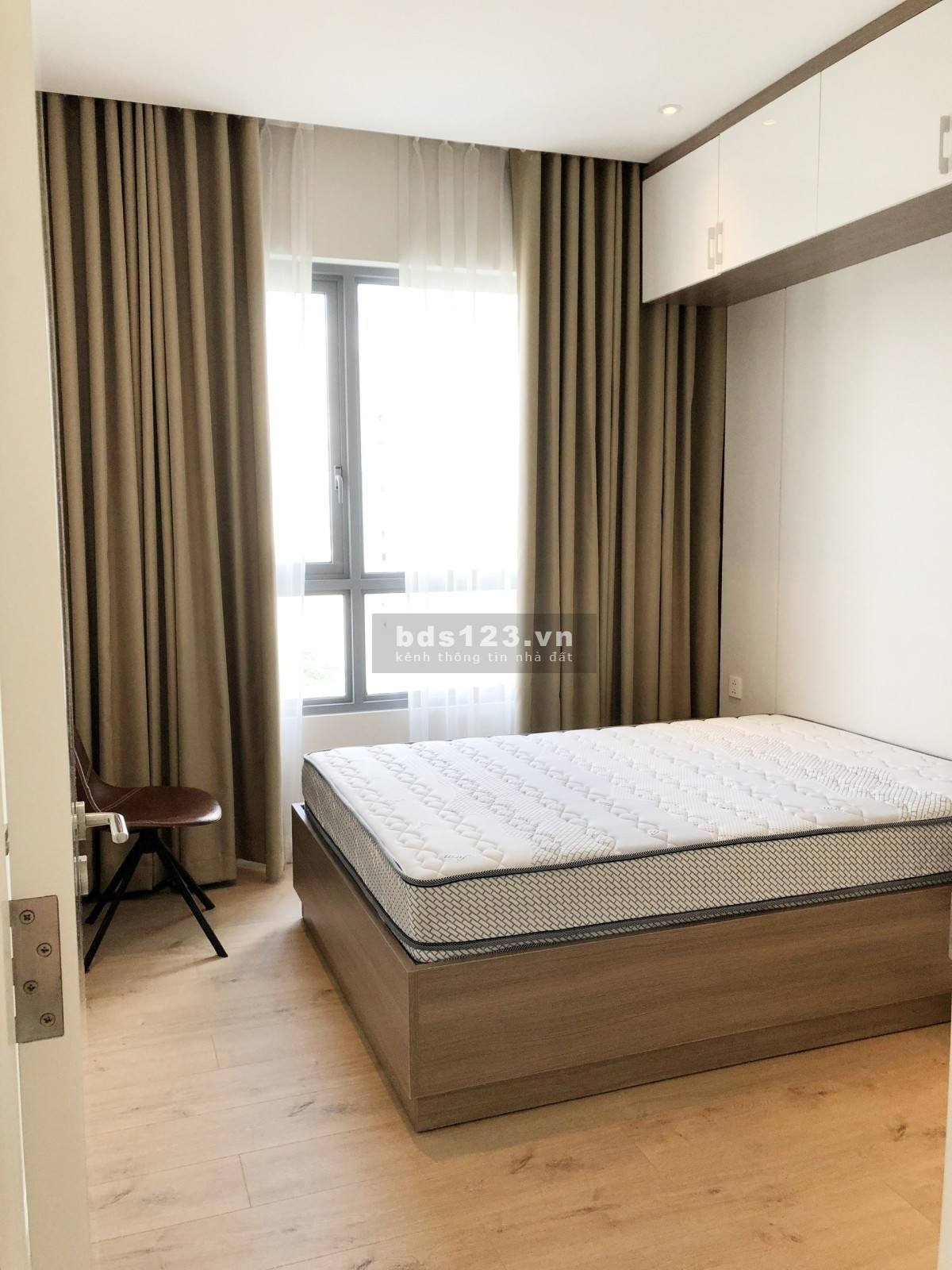 Nhà đang trống xem nhà nhận nà chỉ trong 1 nốt nhạc tại Đảo Kim Cương 0902050643
